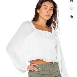 Celebrity Pink Peasant Top Elegant White Women's Top medium NWT